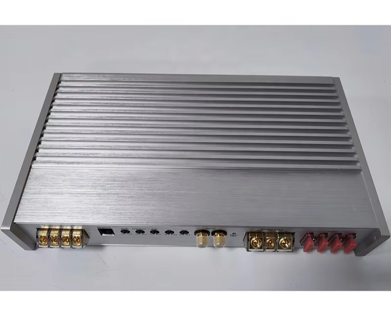 XT2000.1D New Design Big Power - Class D Amplifier review and price
